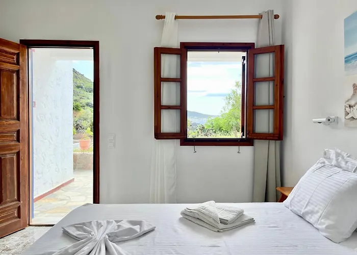 ニコラス スタジオズ