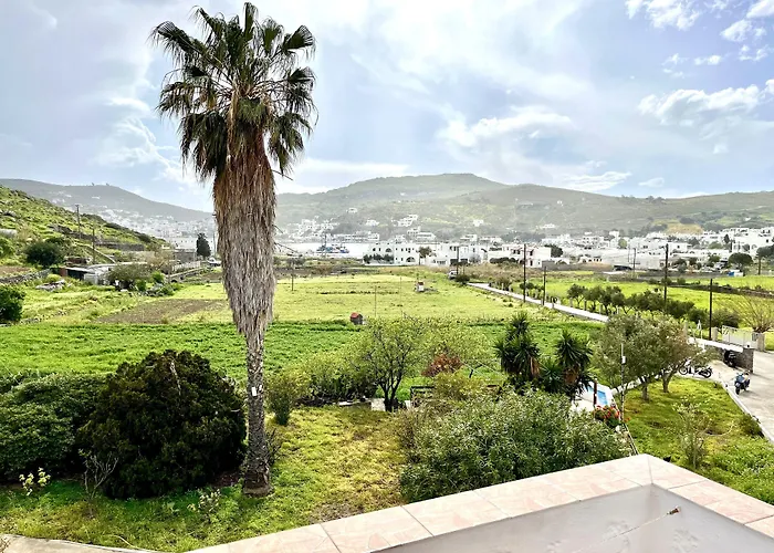 Nicolas Aparthotel 3*